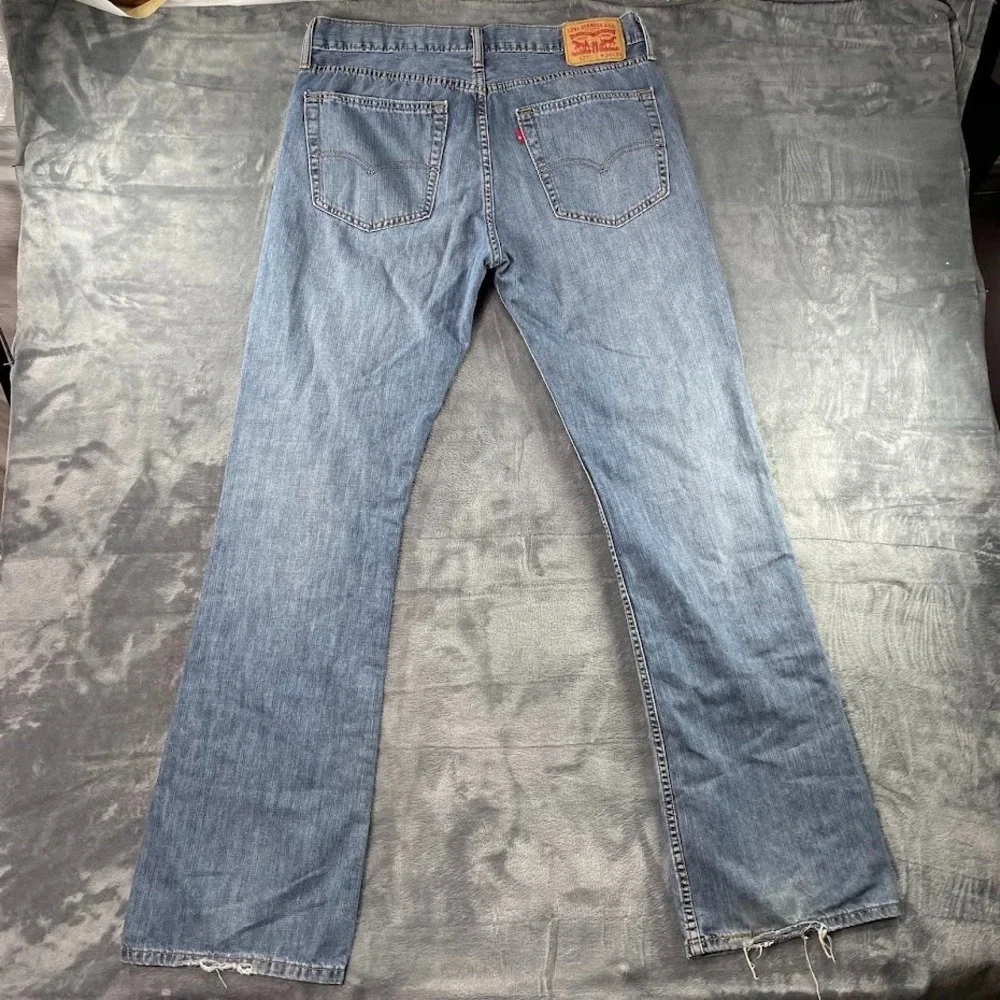 Levis product pair